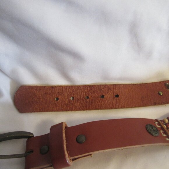 Century Canada Southwestern Style Leather and Beaded Belt, Size 35" J893 - Picture 4 of 9